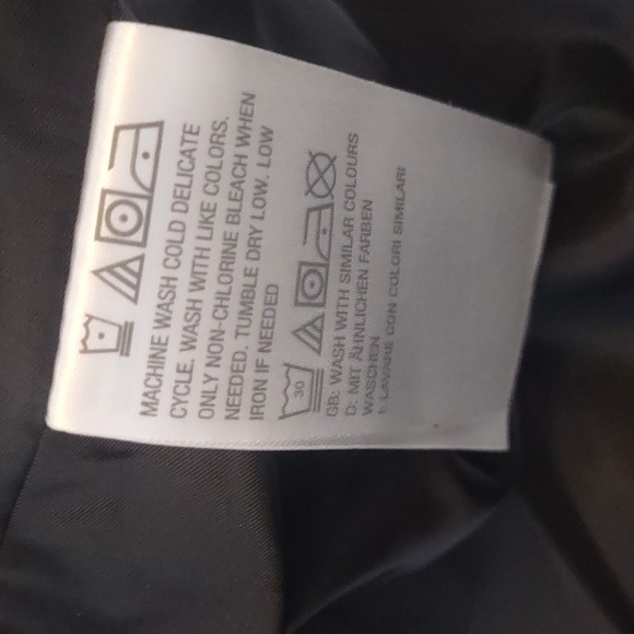 Dennis by Dennis Basso black quilted puffer jacket with faux fur trim EUC - Picture 10 of 16